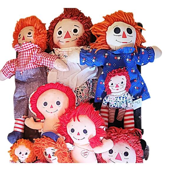 14 Vintage Raggedy Ann & Andy Dolls Plus 2 Books About Them Box Lot - Picture 6 of 15